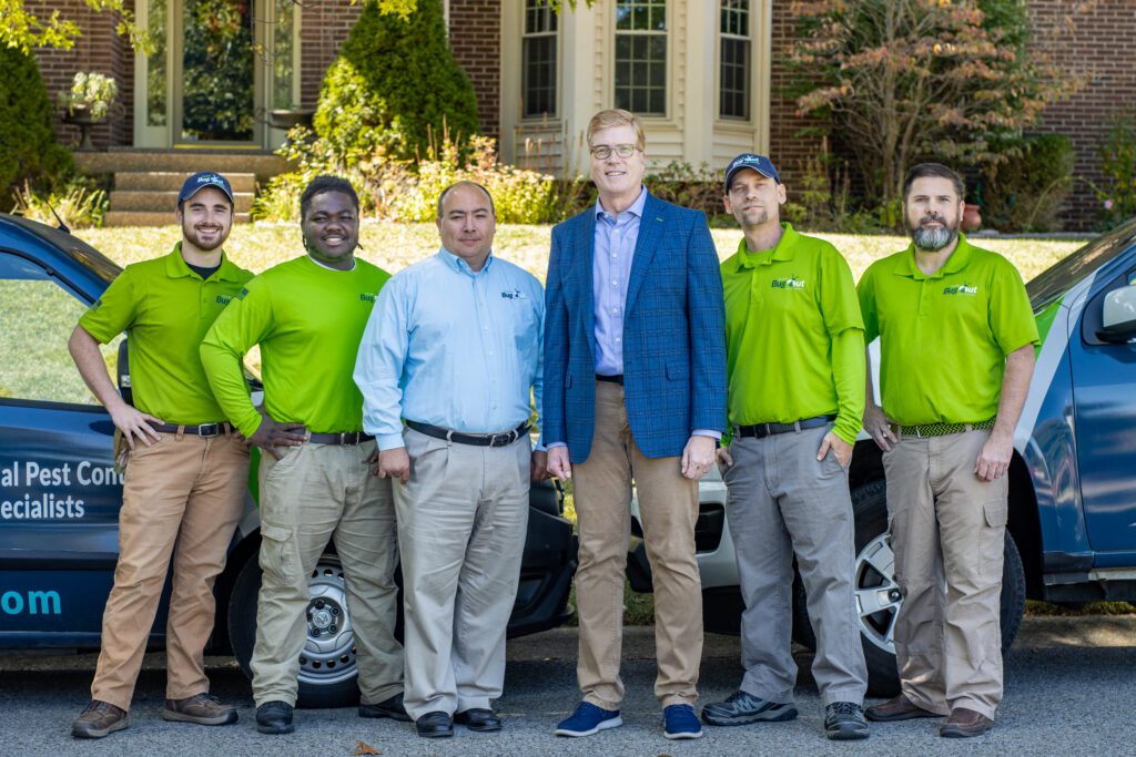 TeamBugOut2023 48 2 - Glue Board Guide Landing